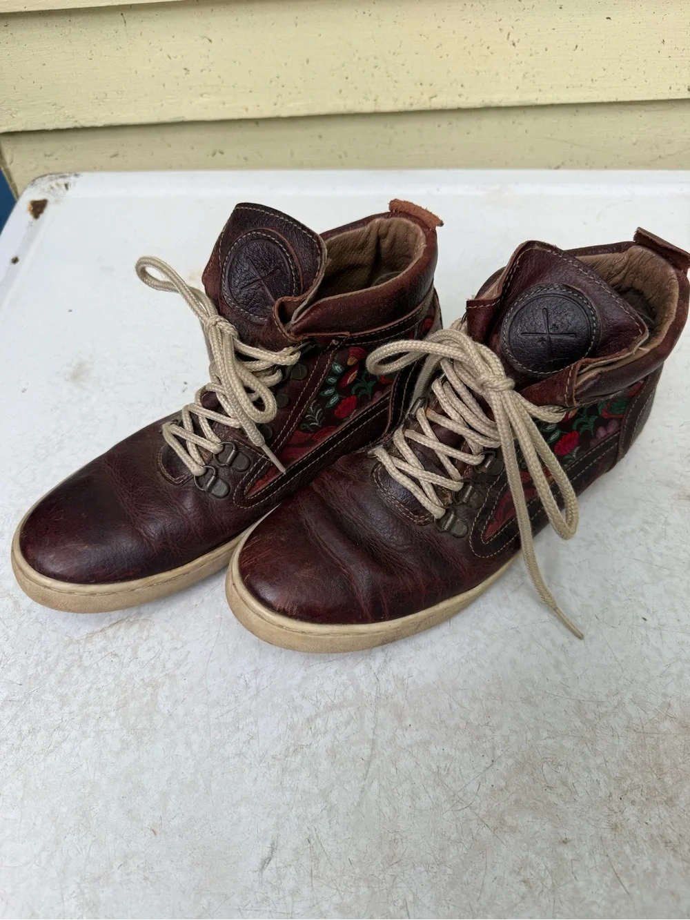 inkkas Tan & Brown Leather High-Top Sneakers w Rooster Floral Burning Man Hippy